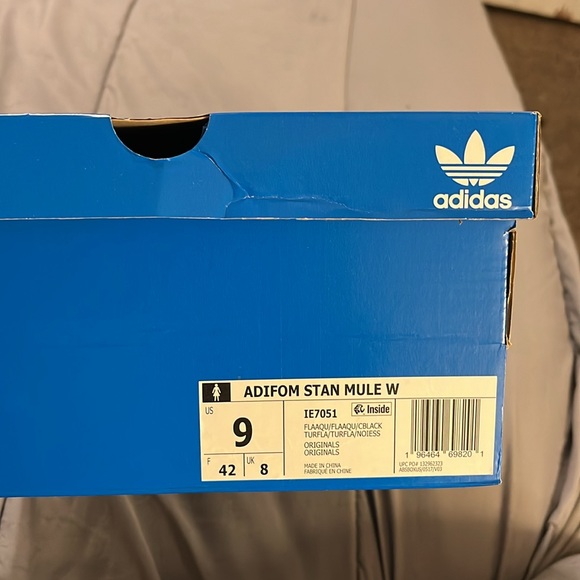 Adidas clogs Size 9 nwt - Picture 4 of 4